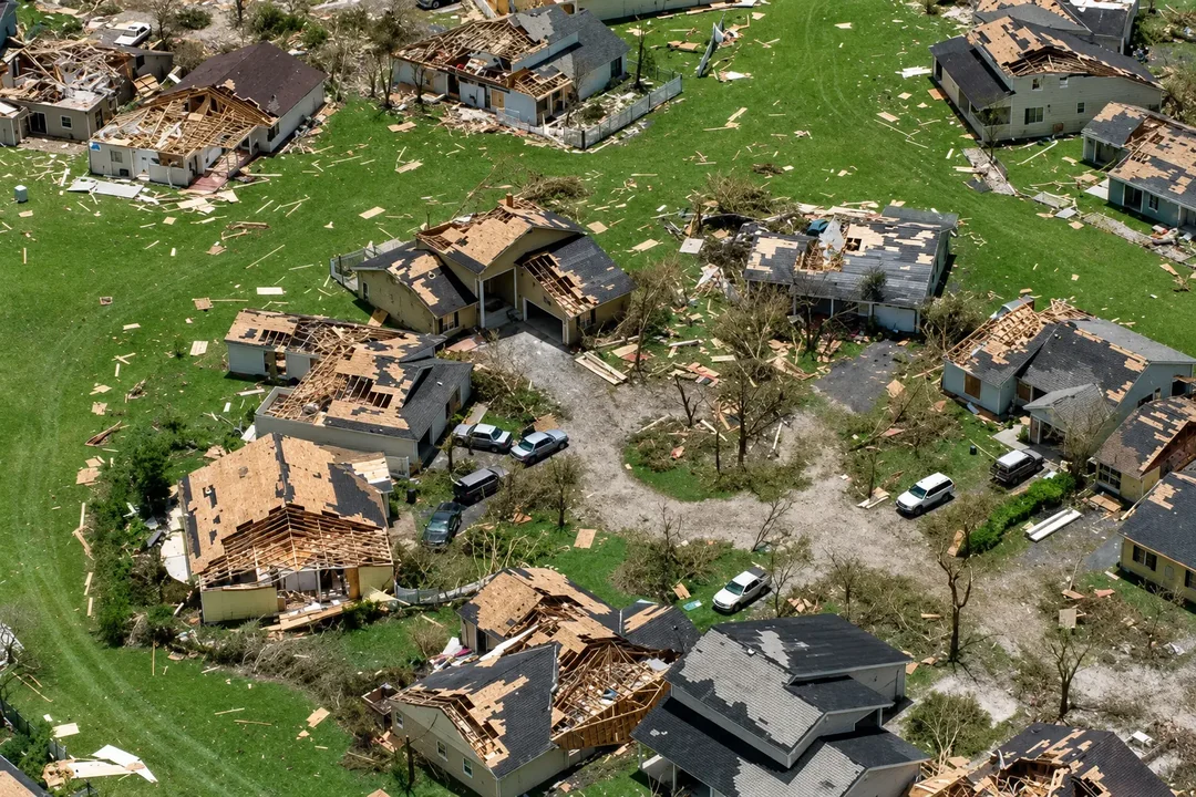 Aerial view of South Florida homes with roofs torn off after Hurricane Andrew